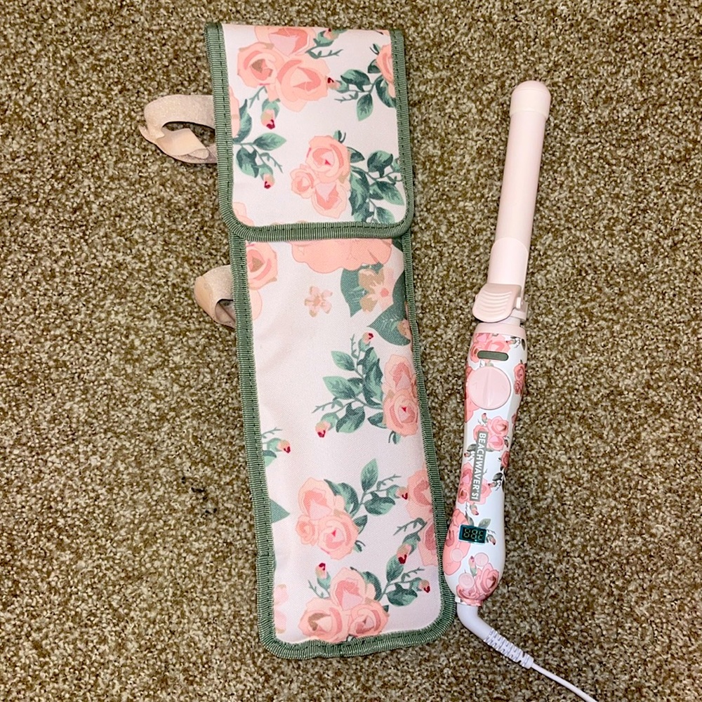 Brand New Limited Edition Rose/Pink Beachwaver S1 Automatic Curling Wand!